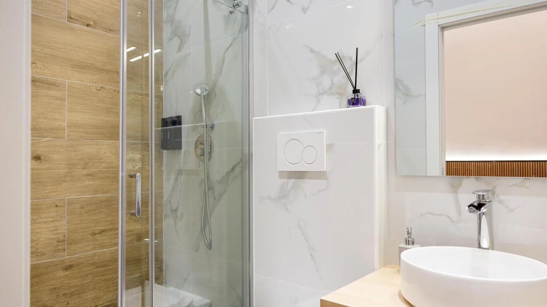 Bottega Artistica Guest House Roma